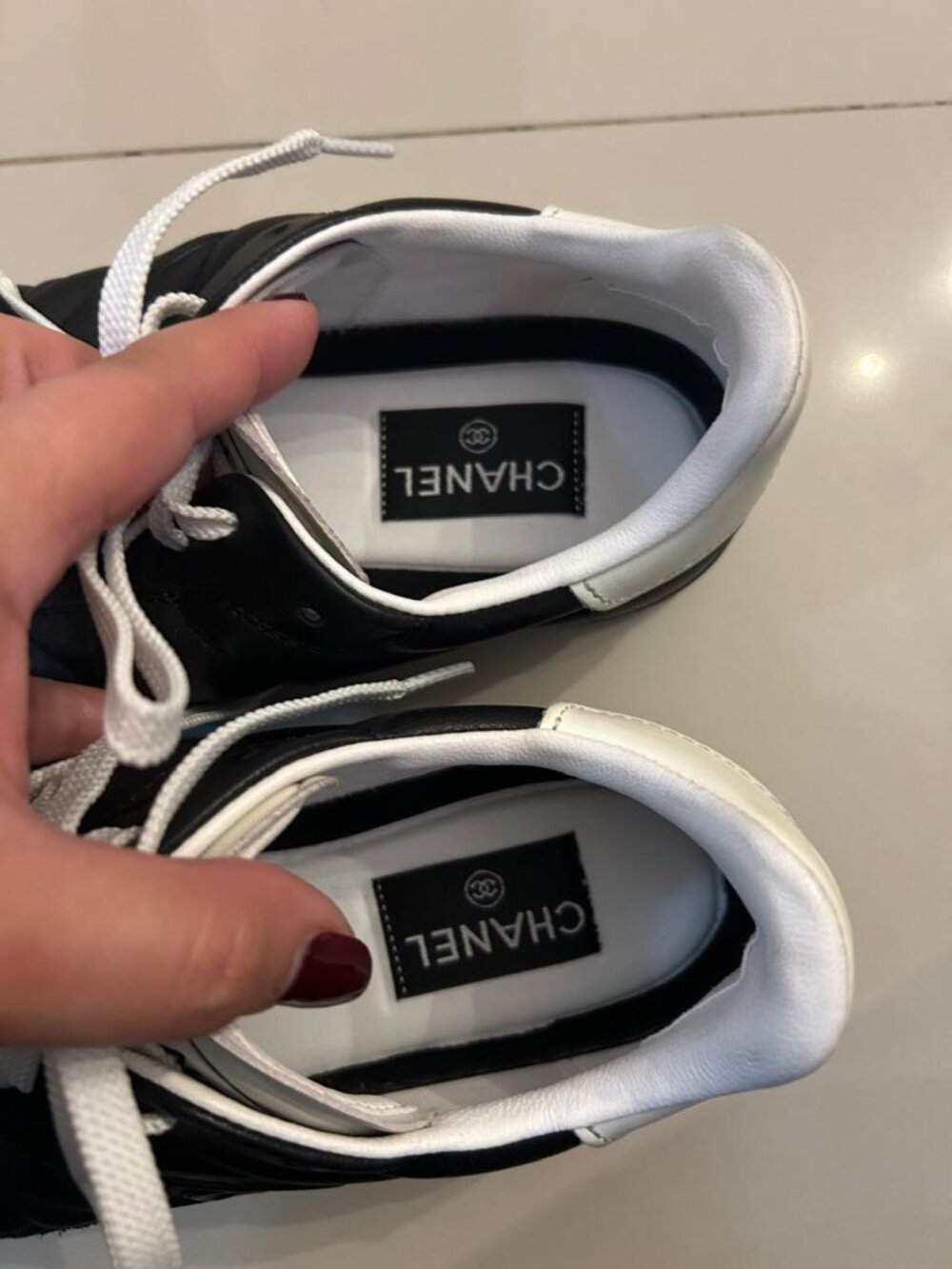 CHANEL SNEAKERS - Picture 8 of 9